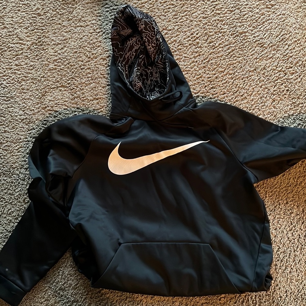 Men’s Nike hoodie